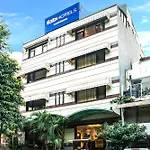 Fabhotel Aashraye