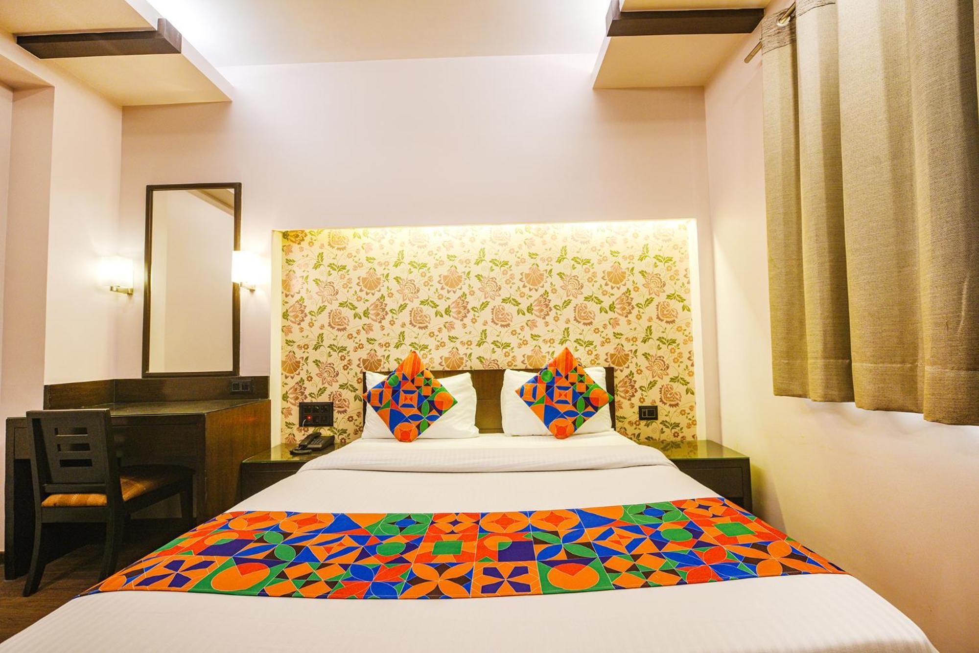 Fabhotel Aashraye 3* New Delhi